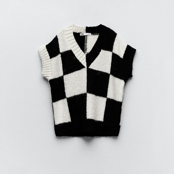 Zara Checkerboard Sweater Vest <Wednesday Addams > sz M - Picture 5 of 7